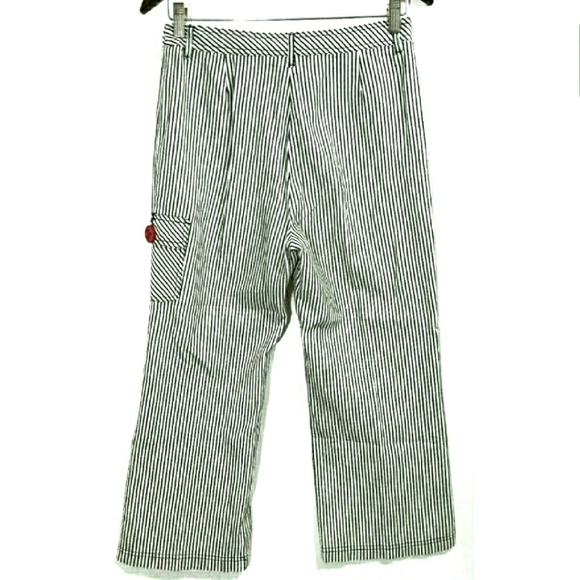 LaVie Boheme 6 High Waist Striped Crops (A) - Picture 3 of 9